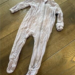 Kyte Light Lavender (Taro?) Kids One-Piece Footed Zipper Pajamas